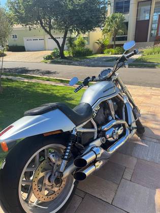 HARLEY-DAVIDSON V-ROD 10TH ANNIVERSARY EDITION HARLEY-DAVIDSON V-ROD 10TH ANNIVERSARY EDITION
